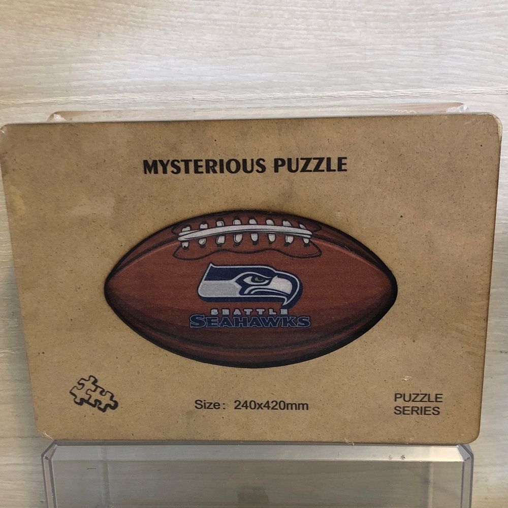 Seattle Seahawks Mysterious Puzzle Series NEW in Box SEALED rare Collectible